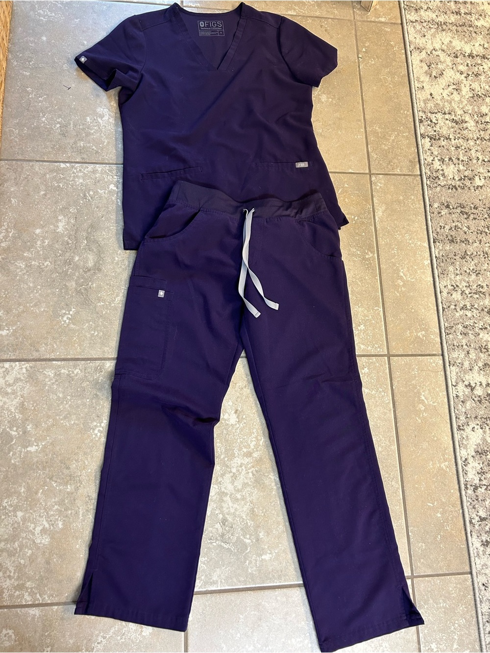 Figs Women's uniforms Scrub Set in purple Jam limited edition